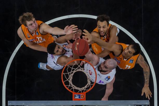 破了地域与 破了地域与